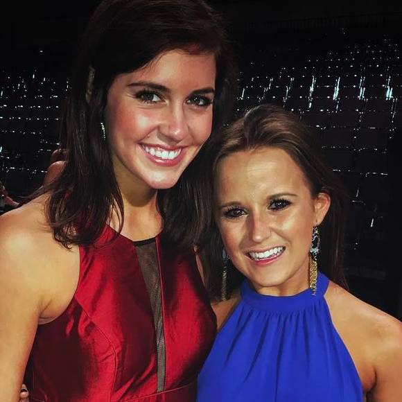 Meet your Posher, Jessica - Picture 1 of 1